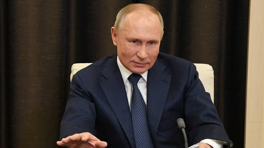 Tổng thống Putin: Nga không thể lùi thêm nữa nếu Mỹ triển khai vũ khí ở Ukraine