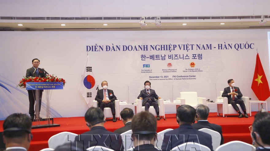 Chủ tịch Quốc hội dự Diễn đàn Doanh nghiệp Việt Nam – Hàn Quốc