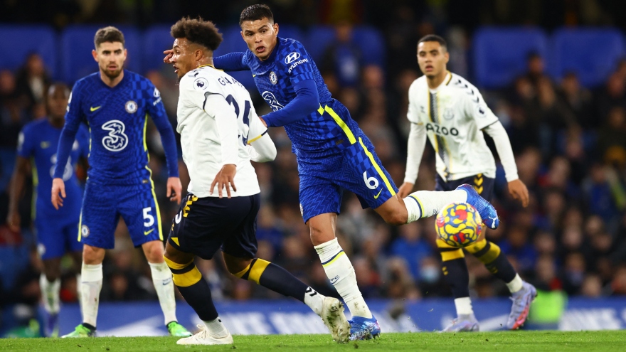 Chia điểm với Everton, Chelsea thất thế trong cuộc đua vô địch Ngoại hạng Anh