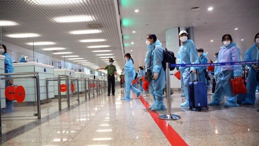 Bộ GTVT góp ý về điều kiện khách bay quốc tế nhập cảnh Việt Nam