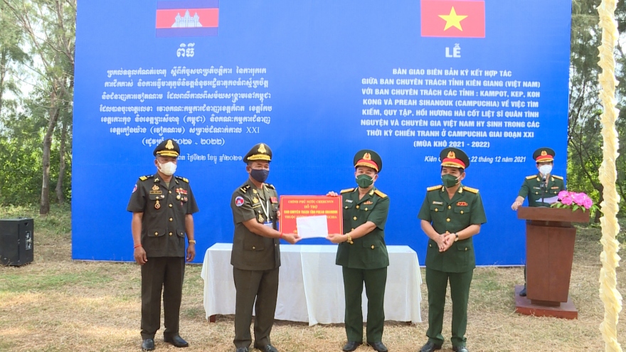 Việt Nam - Campuchia tiếp tục phối hợp tìm kiếm, quy tập, hồi hương hài cốt liệt sỹ