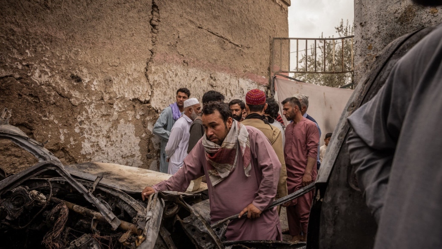 Taliban yêu cầu Mỹ bồi thường “vụ không kích nhầm” khiến 10 dân thường thiệt mạng