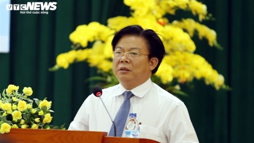 Sau lùm xùm giới thiệu tư vấn sửa trường, Giám đốc Sở GD-ĐT Quảng Nam xin nghỉ