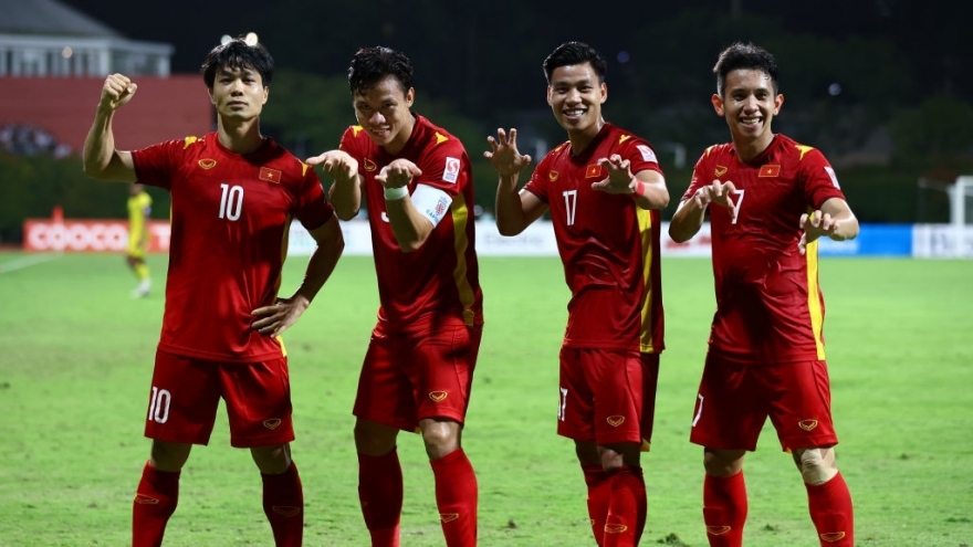 Dư âm Việt Nam 3-0 Malaysia: Tuyển Việt Nam vượt trội về lối chơi