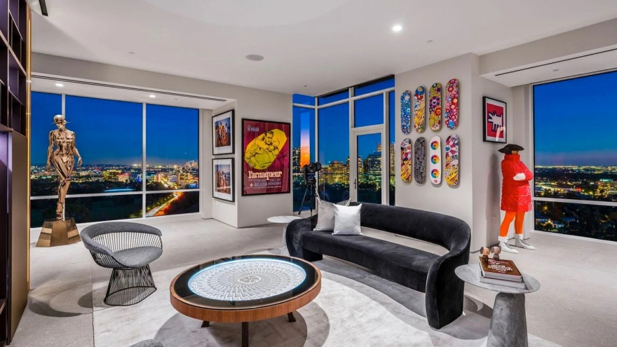 Bên trong căn penthouse đầy nghệ thuật giá 22,5 triệu USD của The Weeknd