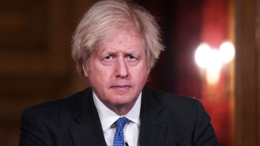 Thủ tướng Johnson xin lỗi vì dự tiệc giữa lúc Anh phong tỏa phòng Covid-19