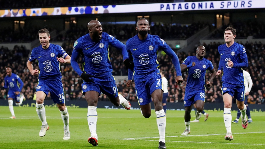 Tottenham ngậm ngùi nhìn Chelsea vào chung kết Cúp Liên đoàn Anh