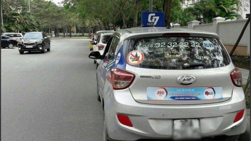Bắt được đối tượng cứa cổ lái xe taxi cướp tài sản ở Hà Nội