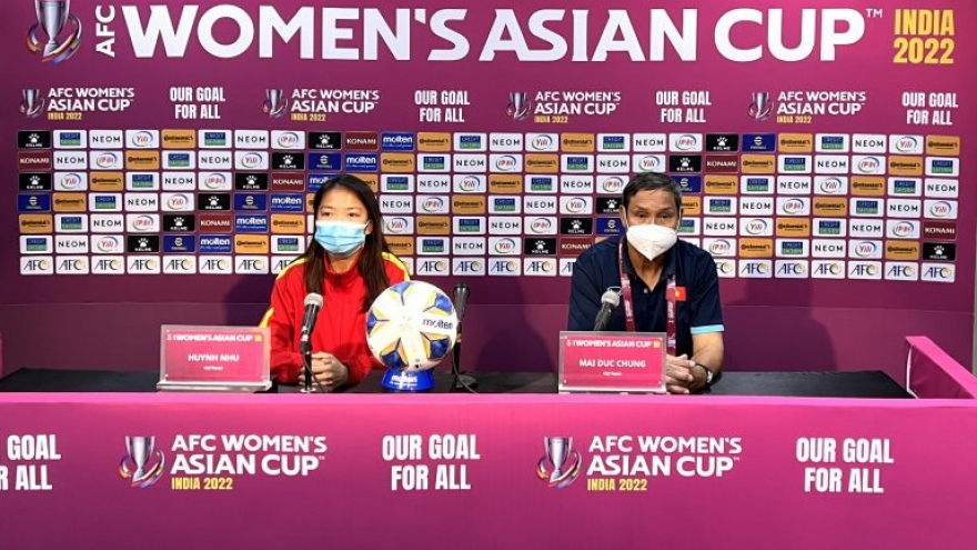 HLV Mai Đức Chung: "ĐT nữ Việt Nam quyết giành vé đi World Cup dù phải ăn Tết xa nhà"