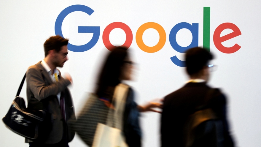 Pháp phạt nặng Google và Facebook liên quan đến quyền riêng tư