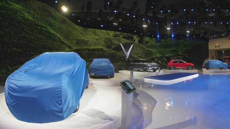 VinFast chốt giá hai mẫu xe điện mới VF 8 và VF 9, từ 961 triệu đồng