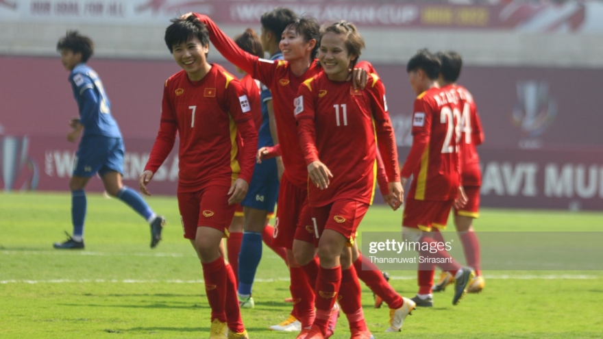 Thắng dễ Thái Lan 2-0, ĐT nữ Việt Nam tiến gần tấm vé lịch sử dự World Cup