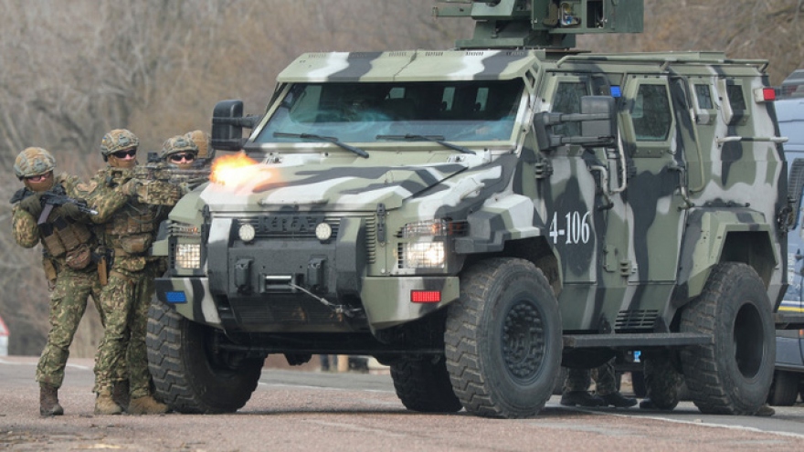 Phe ly khai tố Quân đội Ukraine dùng vũ khí bị cấm để bắn phá miền Đông