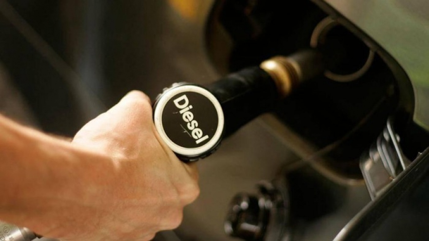 Cách xử lý khi đổ nhầm nhiên liệu cho ô tô