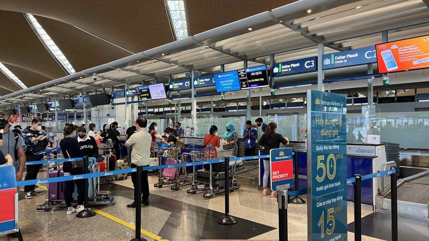 Vietnam Airlines thực hiện bảo hiểm chậm hủy chuyến bay cho khách