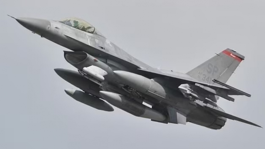 Mỹ điều động phi đội F-16 từ Đức sang Romania khi căng thẳng gia tăng ở Ukraine