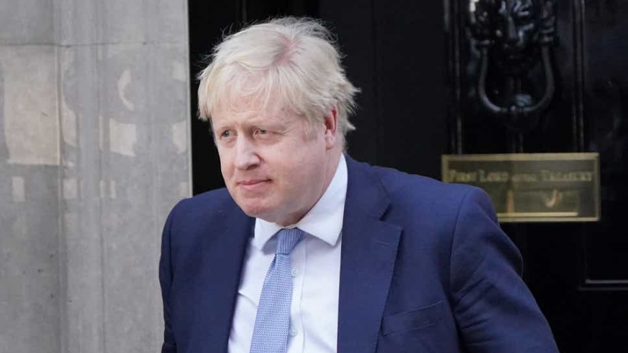 Sóng gió tiếp tục ập đến với Thủ tướng Anh Boris Johnson