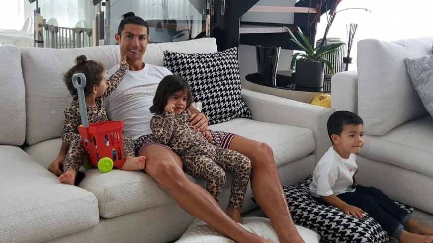 Bên trong biệt thự xa hoa trị giá 6,5 triệu USD của Cristiano Ronaldo