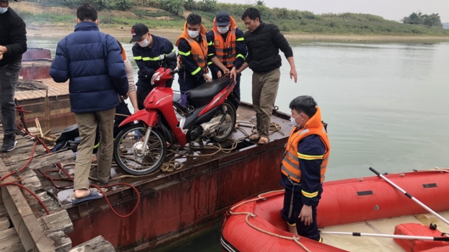 
        Tìm thấy nạn nhân đuối nước tại huyện Cẩm Thuỷ, tỉnh Thanh Hoá
                              
