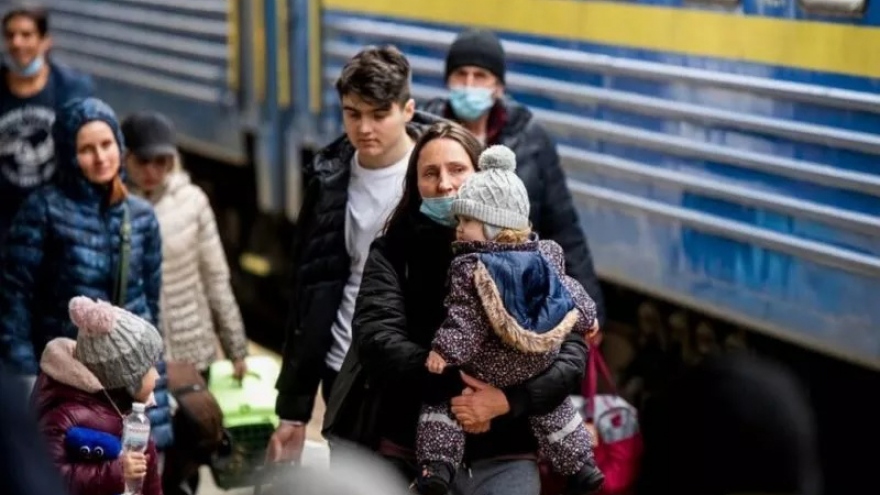 Chuyến tàu đầu tiên đưa người tị nạn Ukraine đến Cộng hòa Séc