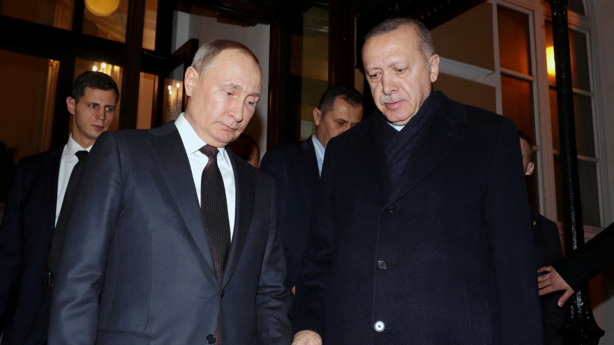 Thổ Nhĩ Kỳ kêu gọi Nga ngừng bắn ở Ukraine