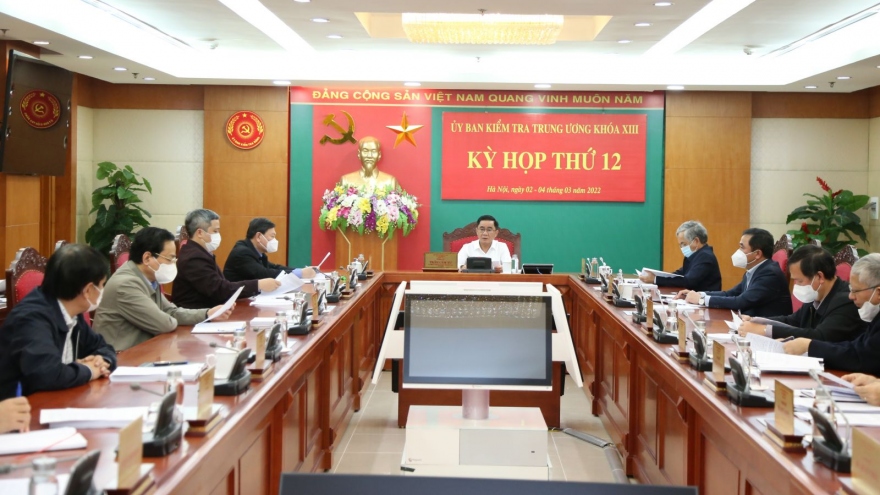 Ban Thường vụ Tỉnh ủy Bình Thuận nhiệm kỳ 2015-2020 vi phạm nguyên tắc tập trung dân chủ