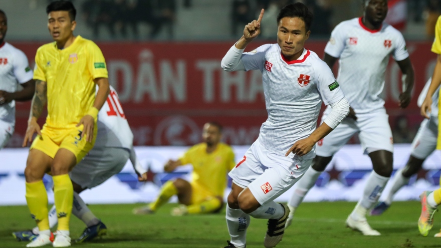 Thắng nghẹt thở Nam Định, Hải Phòng vượt lên dẫn đầu V-League 2022