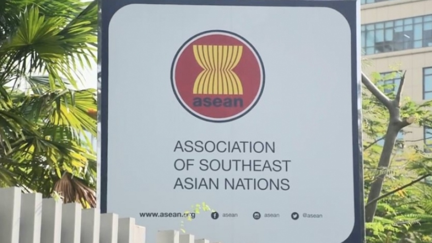 Các Bộ trưởng Ngoại giao ASEAN kêu gọi ngừng bắn ở Ukraine