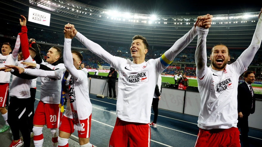 Lewandowski ghi bàn thắng quý giá, Ba Lan giành vé dự VCK World Cup 2022