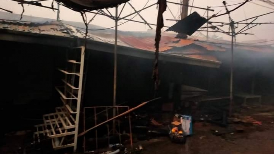 64 sạp hàng ở chợ Thanh Lương bị “bà hỏa” thiêu rụi lúc nửa đêm