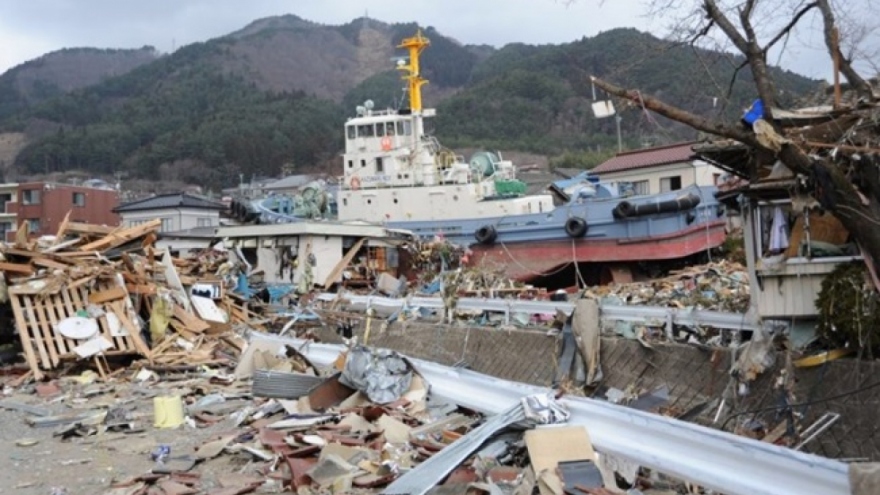 Hai người thiệt mạng vì động đất, Nhật Bản gỡ bỏ cảnh báo sóng thần