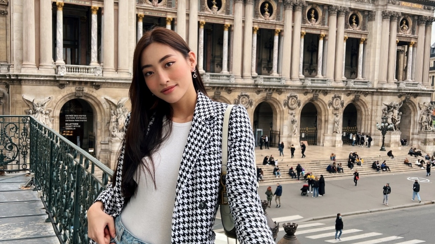 Trước thềm Paris Fashion Week, Lương Thùy Linh thả dáng đầy kiêu kỳ trên đường phố