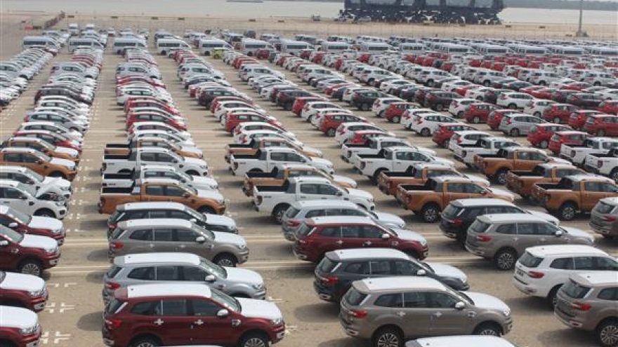 Việt Nam tiêu thụ bao nhiêu xe ô tô trong 3 năm qua?