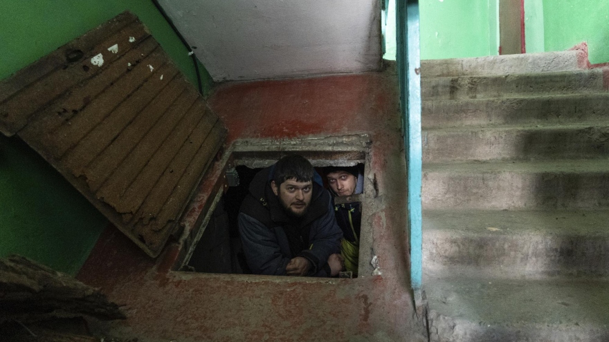 Hình ảnh Mariupol (miền Đông Ukraine) trong những ngày bom đạn