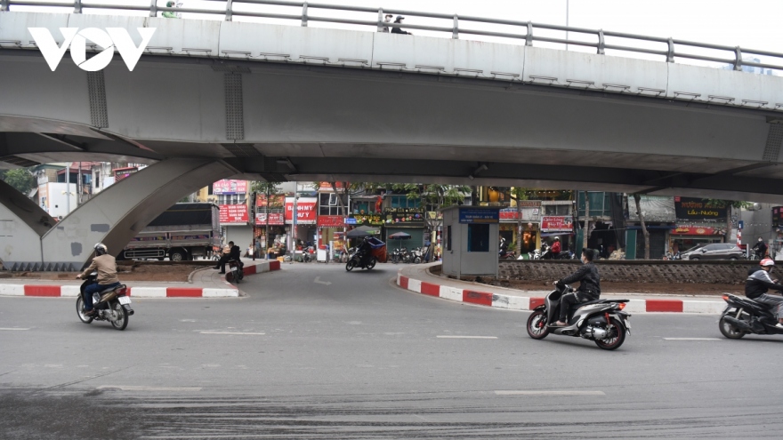 Chấn chỉnh vi phạm sau bài viết về xe ngược chiều ở đường phố Hà Nội đăng trên VOV.VN