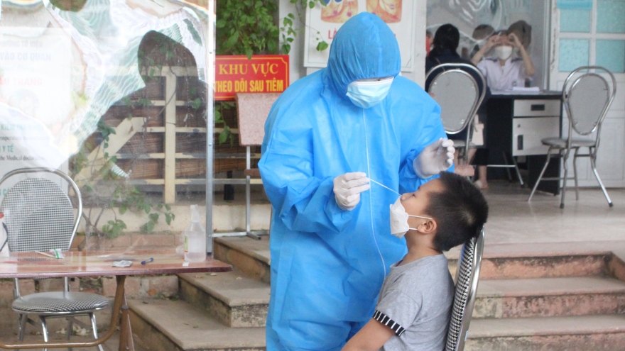 Ngày 6/4, Việt Nam có hơn 49.000 ca COVID-19 mới và hơn 130.000 ca khỏi bệnh