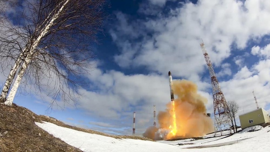 Nga tuyên bố tên lửa ICBM Sarmat có khả năng mang vũ khí siêu thanh
