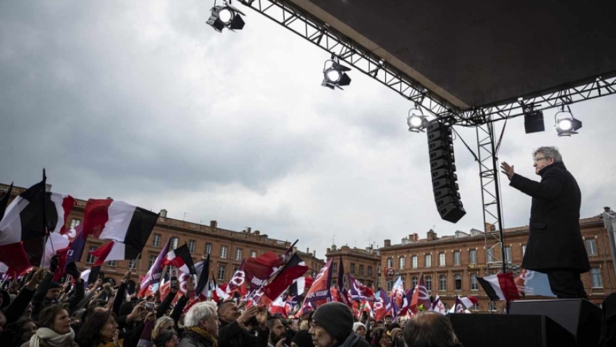 Bầu cử Tổng thống Pháp: Các ứng cử viên tiếp tục hoạt động tranh cử marathon 