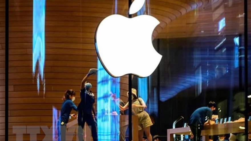 Apple 'ăn nên làm ra' nhưng lo ngại tắc nghẽn nguồn cung