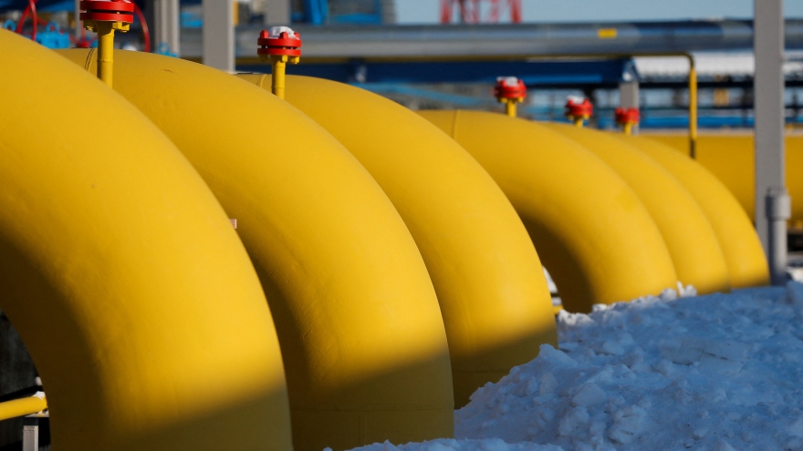 Vì sao Trung Quốc “ngại” mua dầu thô của Nga dù được giảm giá sâu?