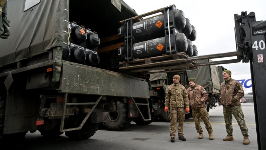 Nga: Đoàn vận chuyển vũ khí của NATO tới Ukraine sẽ là mục tiêu quân sự hợp pháp