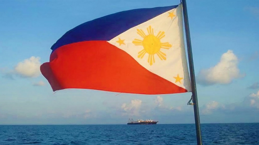 Philippines tạm ngừng hoạt động thăm dò dầu khí ở Biển Đông