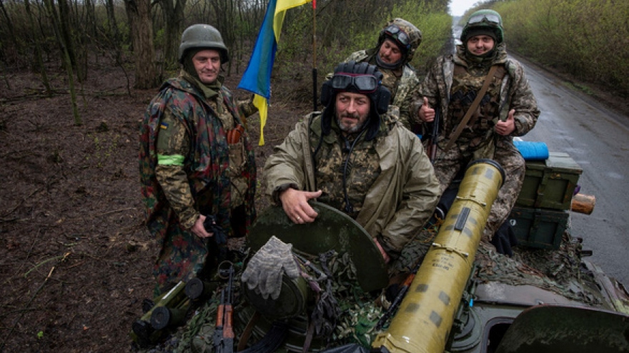 Thế trận của Nga và Ukraine trong cuộc chiến khốc liệt tại Donbass