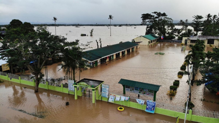 Bão nhiệt đới Megi khiến ít nhất 30 người thiệt mạng ở Philippines