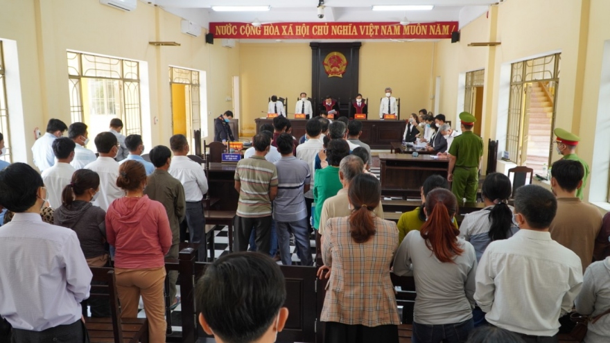 Cựu Chi Cục trưởng ở Quảng Nam đi tù vì nhận hối lộ, thiếu trách nhiệm