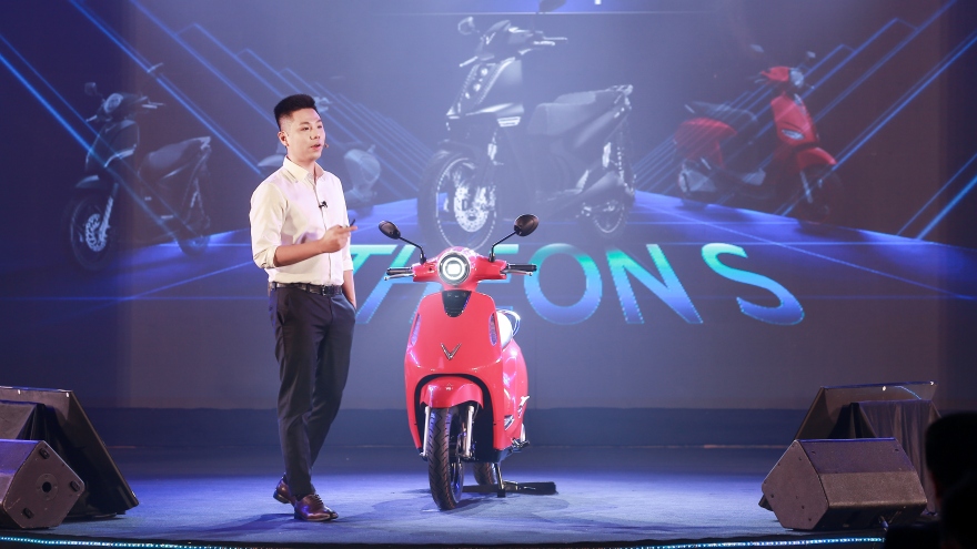VinFast ra mắt xe máy điện chạy được 200 km, giá chỉ từ 22 triệu đồng