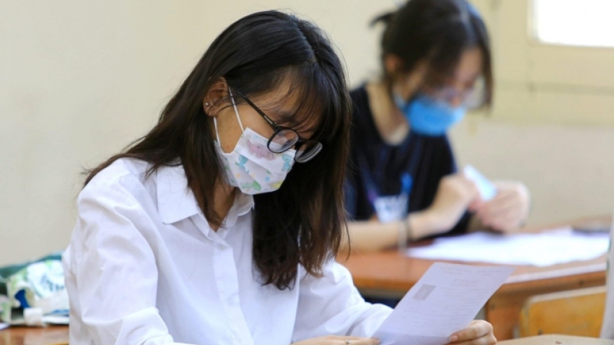 Trường THCS Dịch Vọng (Hà Nội) bác thông tin ép học sinh yếu không thi vào lớp 10