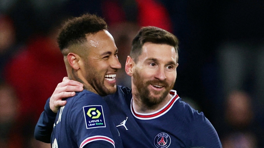 Messi, Neymar và Mbappe cùng lập công, PSG thắng hủy diệt Lorient