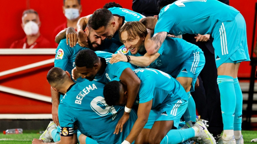 Real Madrid có màn ngược dòng “kinh điển” trước Sevilla