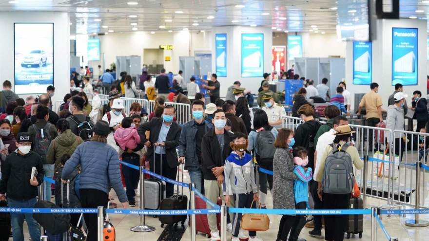 Việt Nam hoan nghênh Nga xem xét đơn giản hóa thủ tục thị thực